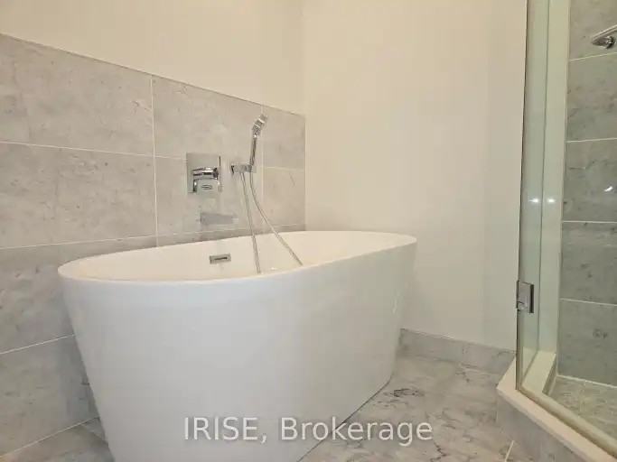 488 University Ave #3709 - Photo 2 of 9