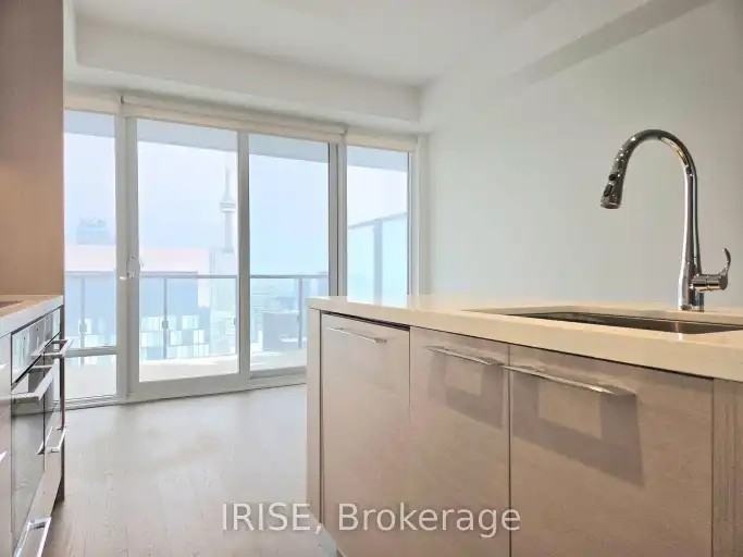 488 University Ave #3709 - Photo 6 of 9