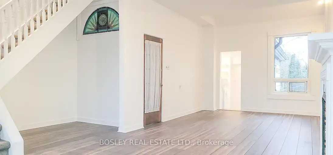 31 Sword St #2 - Photo 3 of 13