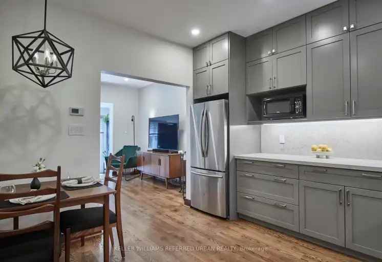 292 Withrow Ave - Photo 3 of 14