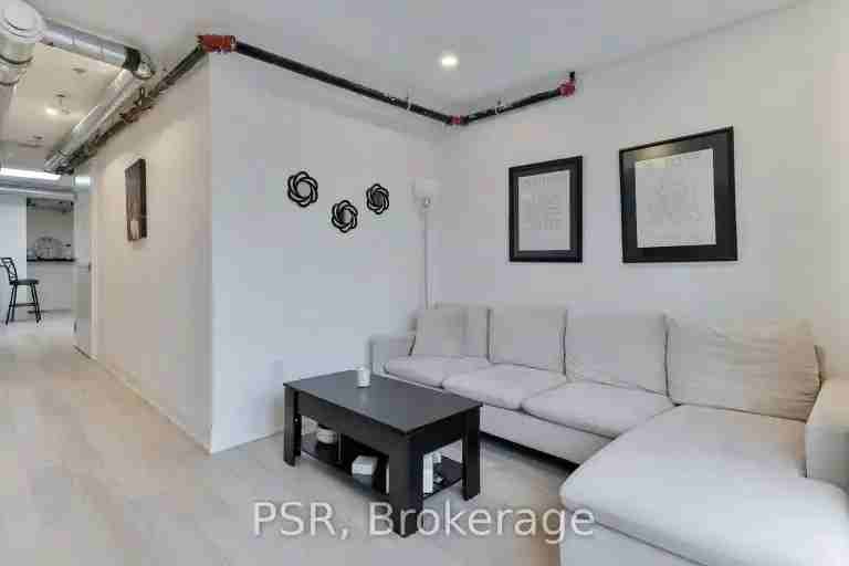 1171 Dundas St W #4 - Photo 3 of 10