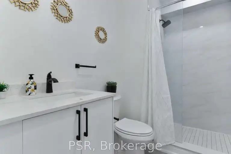 1171 Dundas St W #4 - Photo 5 of 10