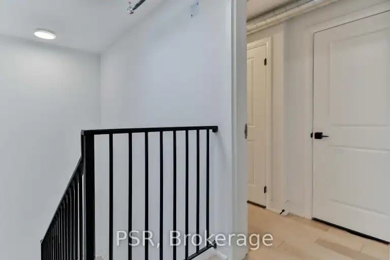 1171 Dundas St W #4 - Photo 6 of 10