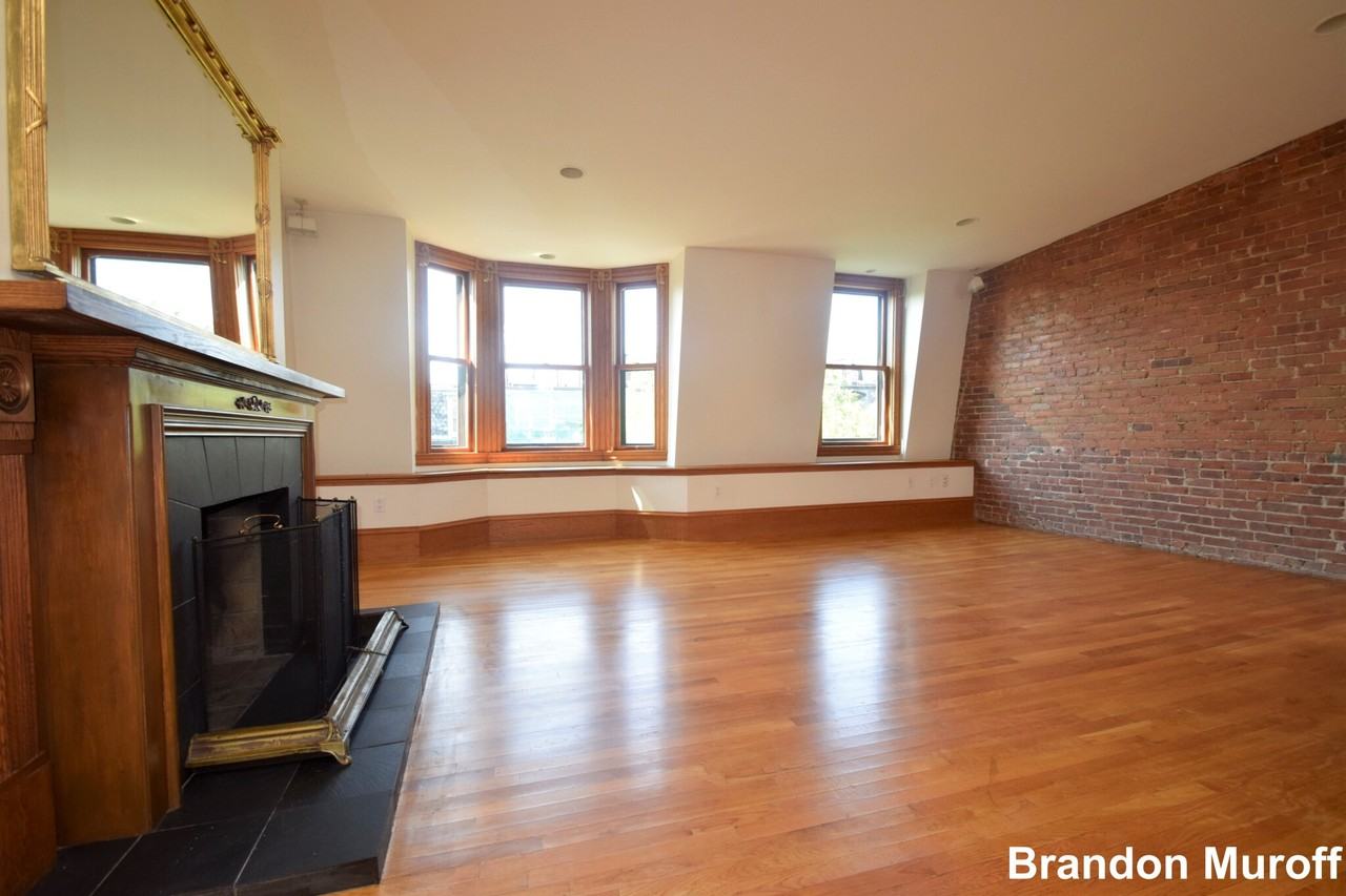 17 Holyoke St #4 - Photo 2 of 23
