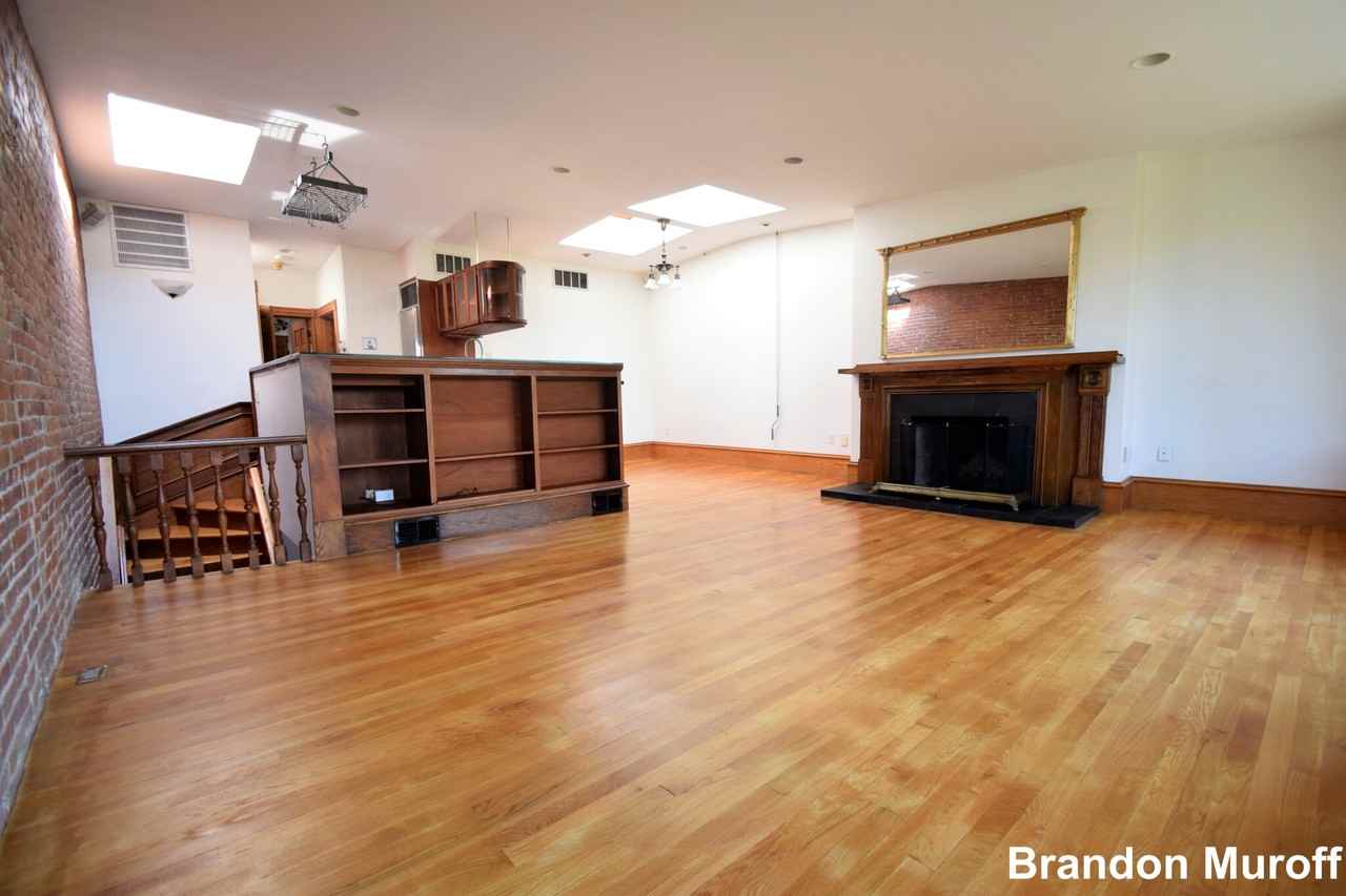 17 Holyoke St #4 - Photo 4 of 23