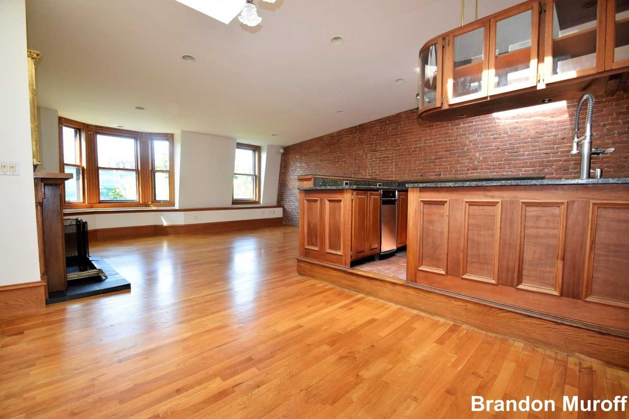 17 Holyoke St #4 - Photo 7 of 23