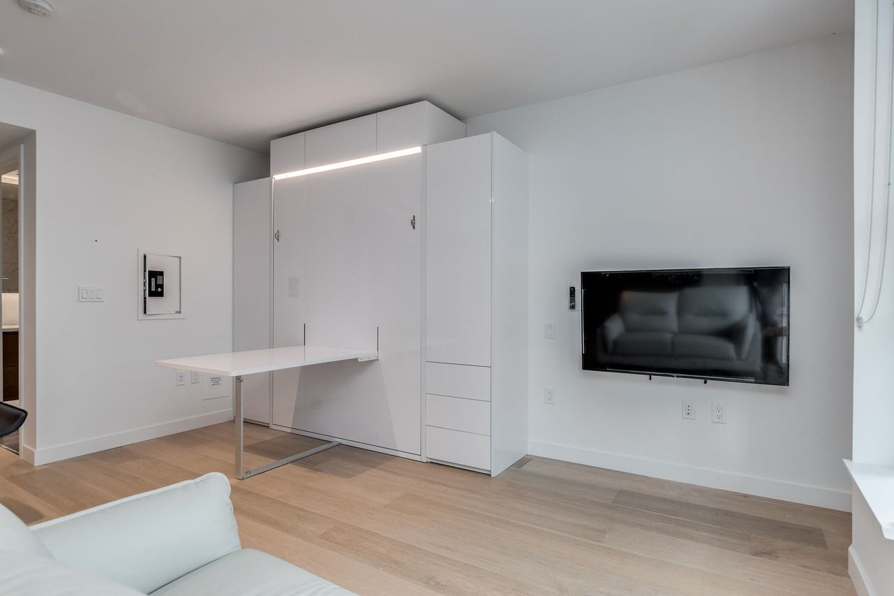 1289 Hornby Street #1503 - Photo 2 of 18