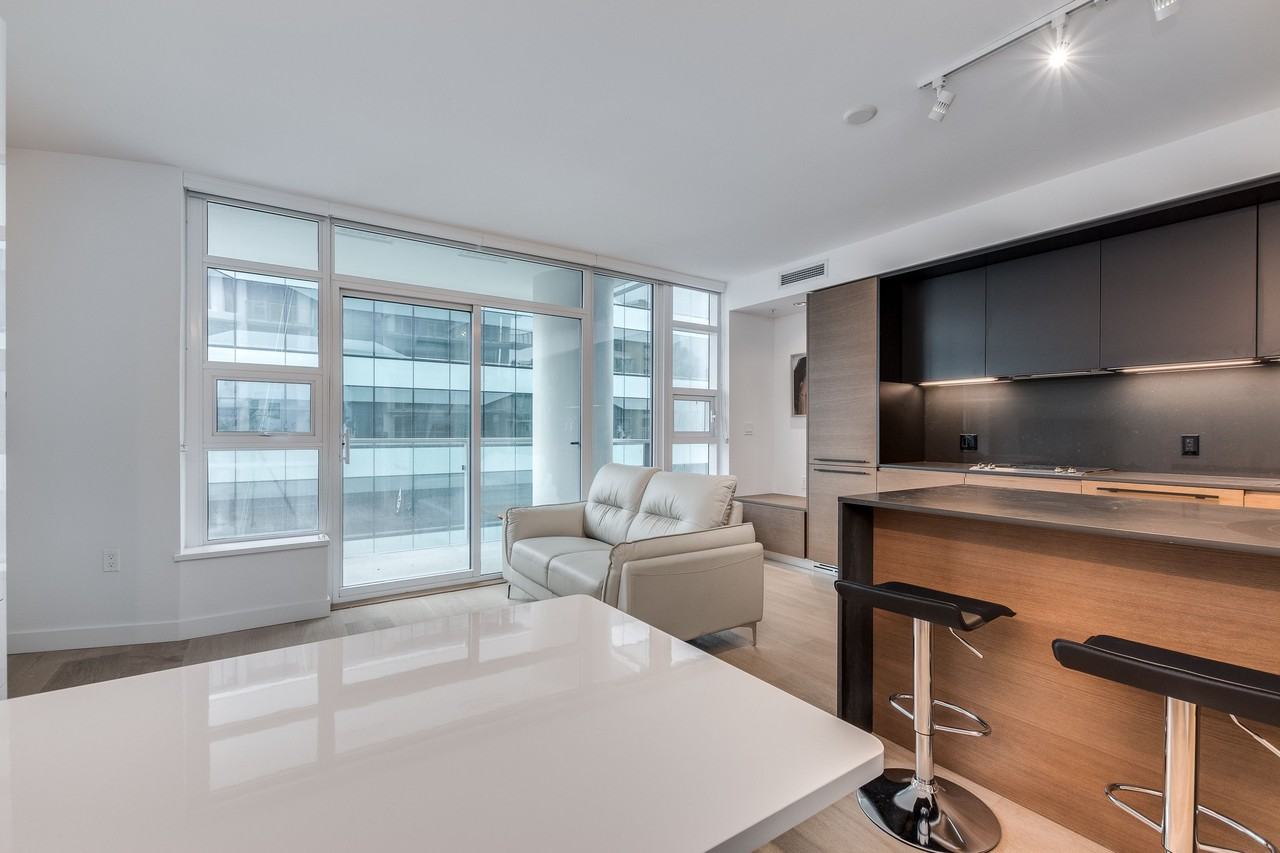 1289 Hornby Street #1503 - Photo 4 of 18