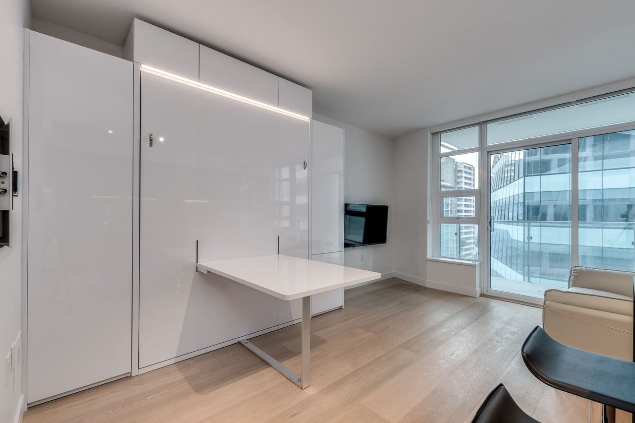 1289 Hornby Street #1503 - Photo 5 of 18
