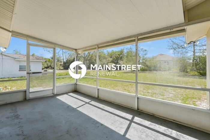 1021 Giovanni St - Photo 7 of 16