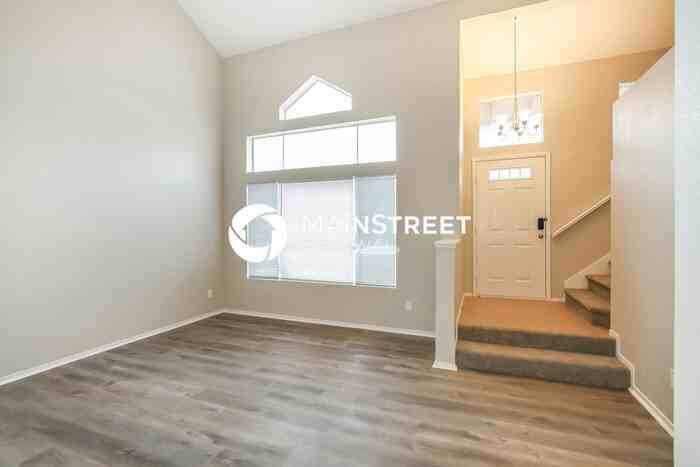 1637 Bent Arrow Dr - Photo 5 of 17