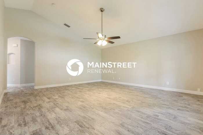 4588 Pike Ave - Photo 3 of 16