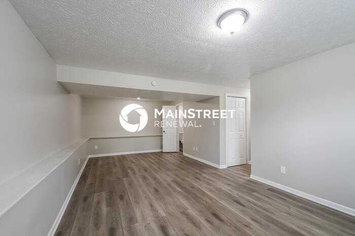 4441 Dunsany Ct - Photo 6 of 17