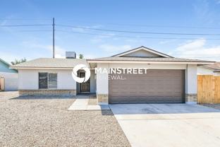 7007 W Pasadena Ave - Photo 1 of 1