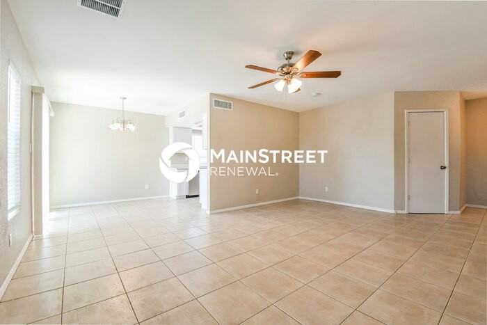 7007 W Pasadena Ave - Photo 3 of 16