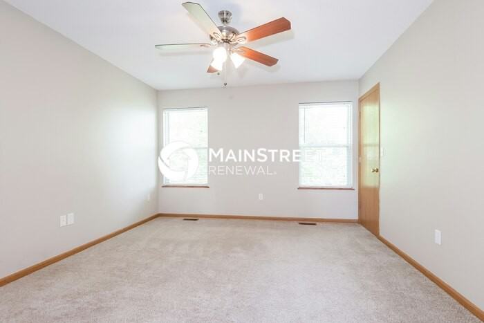 918 Creekview Ct - Photo 6 of 16