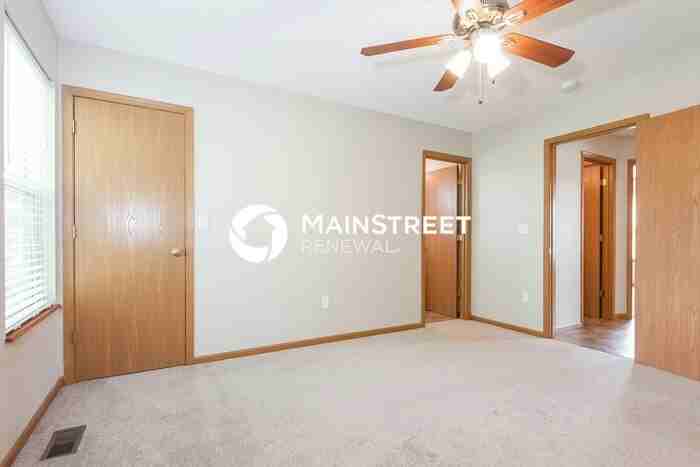 918 Creekview Ct - Photo 7 of 16