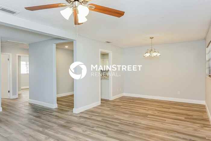 1455 James Ave - Photo 4 of 16