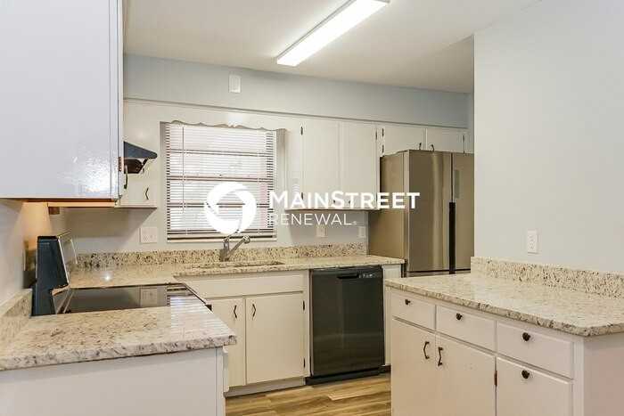 1455 James Ave - Photo 6 of 16