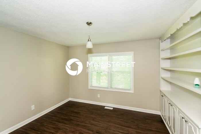 1809 Damon Cir - Photo 6 of 17