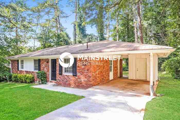 3908 Bonnie Ln Se - Photo 2 of 19