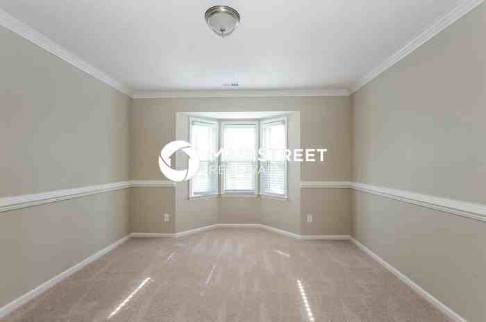 7128 Amarillo Dr - Photo 4 of 16