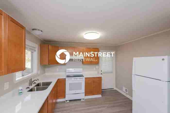 2826 Bretton Dr - Photo 7 of 17