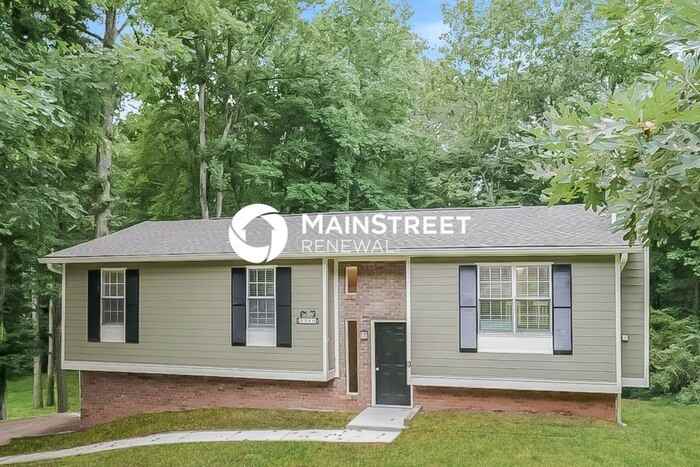 2280 Chestnut Log Dr - Photo 2 of 17