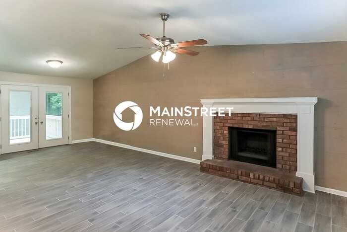 2280 Chestnut Log Dr - Photo 4 of 17