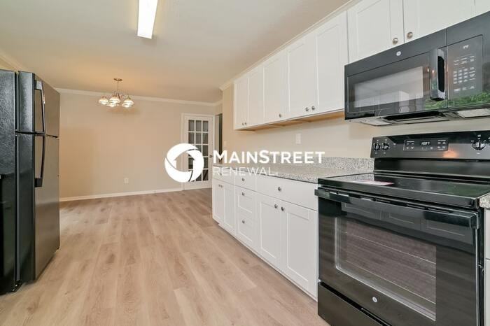 7833 Brownvue Rd - Photo 5 of 18