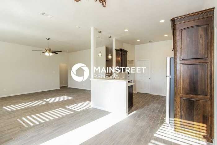 107 Haymeadow Dr - Photo 6 of 16