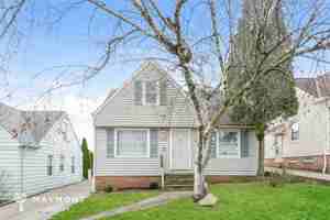 featured image of 11606 Crofton Rd