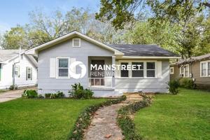 featured image of 8404 Thomas Ave