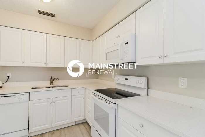 466 Oxford Dr - Photo 7 of 16