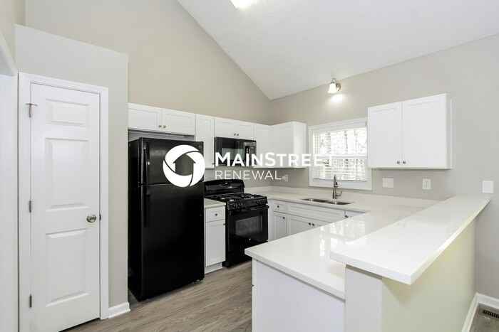 721 Stonebridge Park Cir - Photo 7 of 17