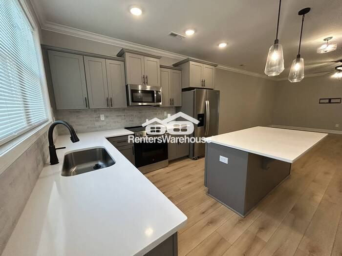 Susan Lynn Dr - Photo 4 of 27