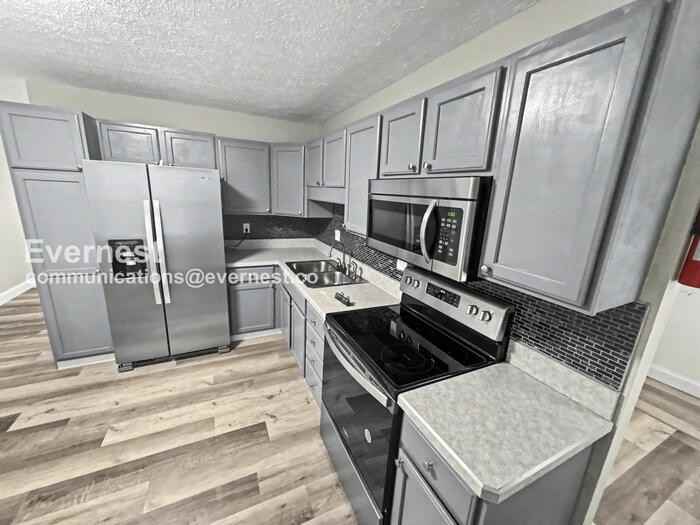 144 Marvin Ln - Photo 7 of 47