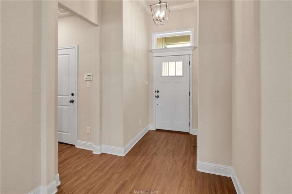 4010 Eskew Dr - Photo 2 of 15