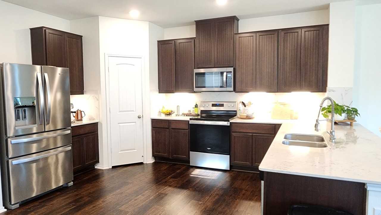 402 Parrot Tulip Vw #1 - Photo 3 of 10