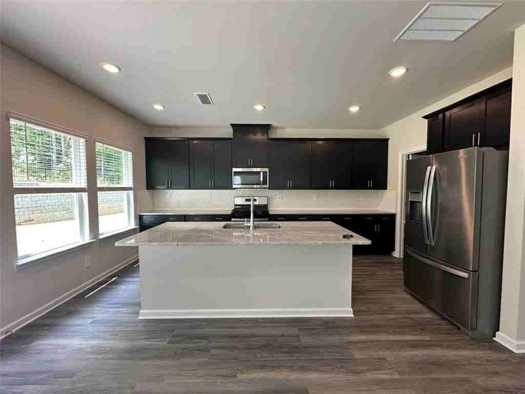 118 Sequoia Ln - Photo 3 of 12