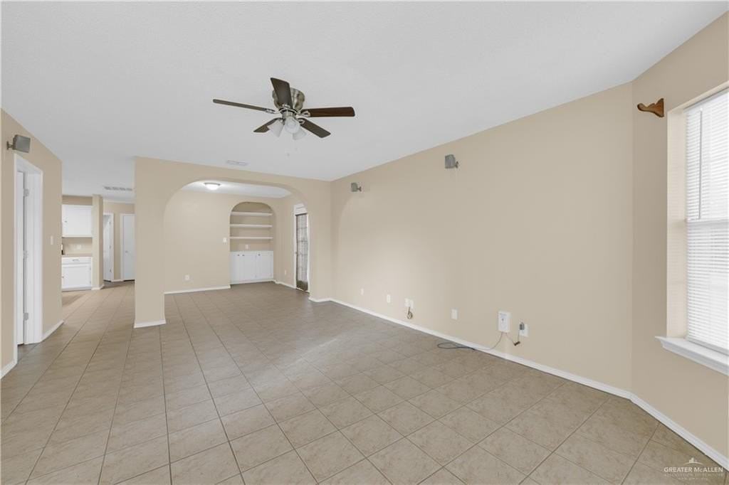 1215 Kokopelli Dr - Photo 3 of 12