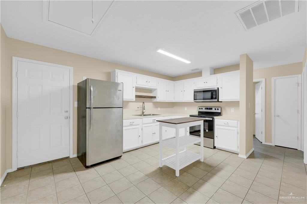 1215 Kokopelli Dr - Photo 4 of 12