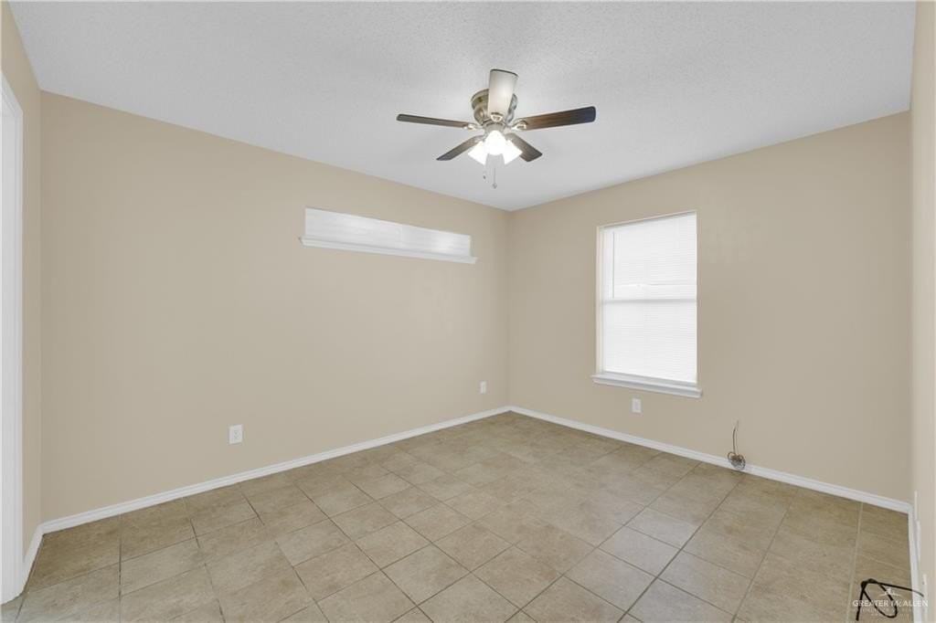 1215 Kokopelli Dr - Photo 7 of 12