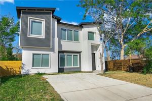 featured image of 1700 Toronto Ave