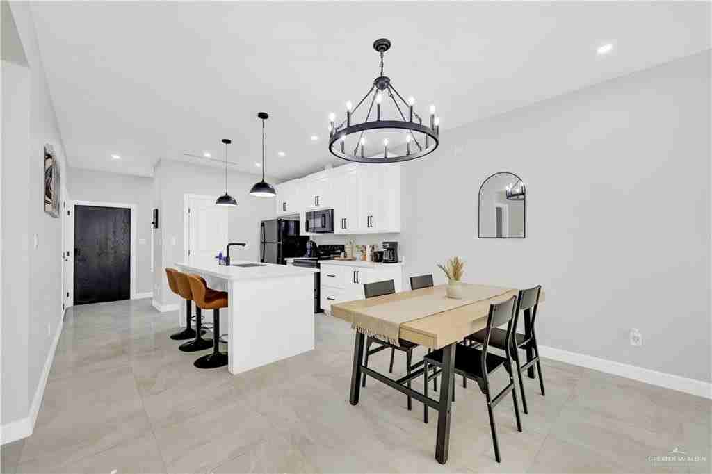 1700 Toronto Ave - Photo 7 of 18