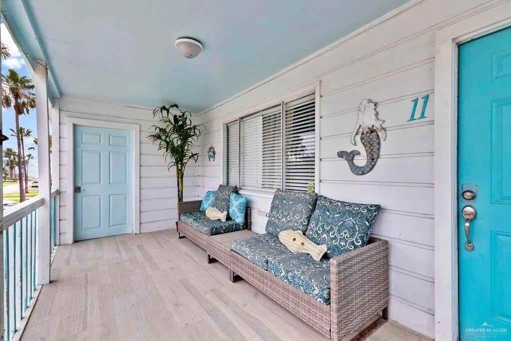 210 W Gardenia St Unit 11 - Photo 3 of 18