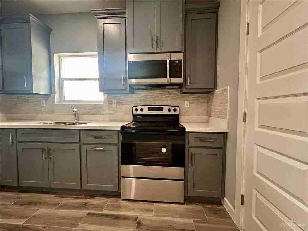 908 W Kohala Ave #1 - Photo 6 of 23