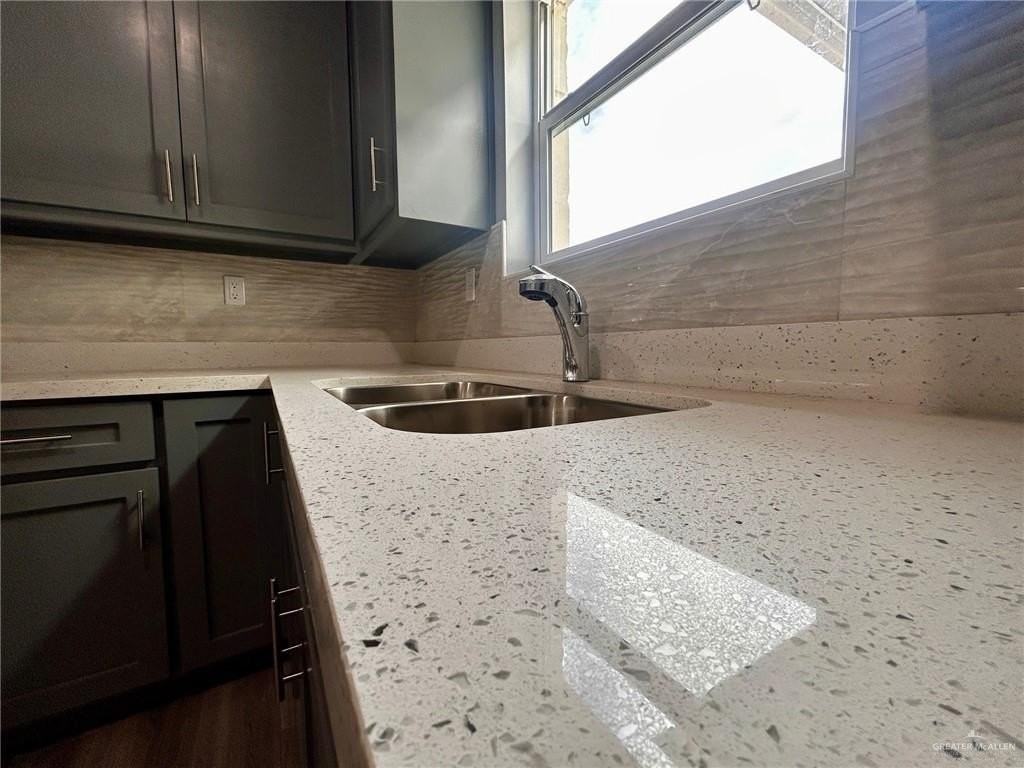 908 W Kohala Ave #1 - Photo 7 of 23