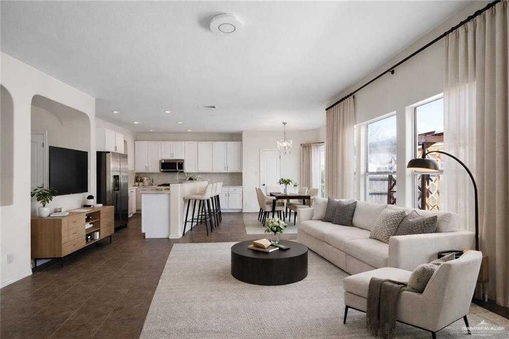 1425 Sweet Ln - Photo 2 of 9