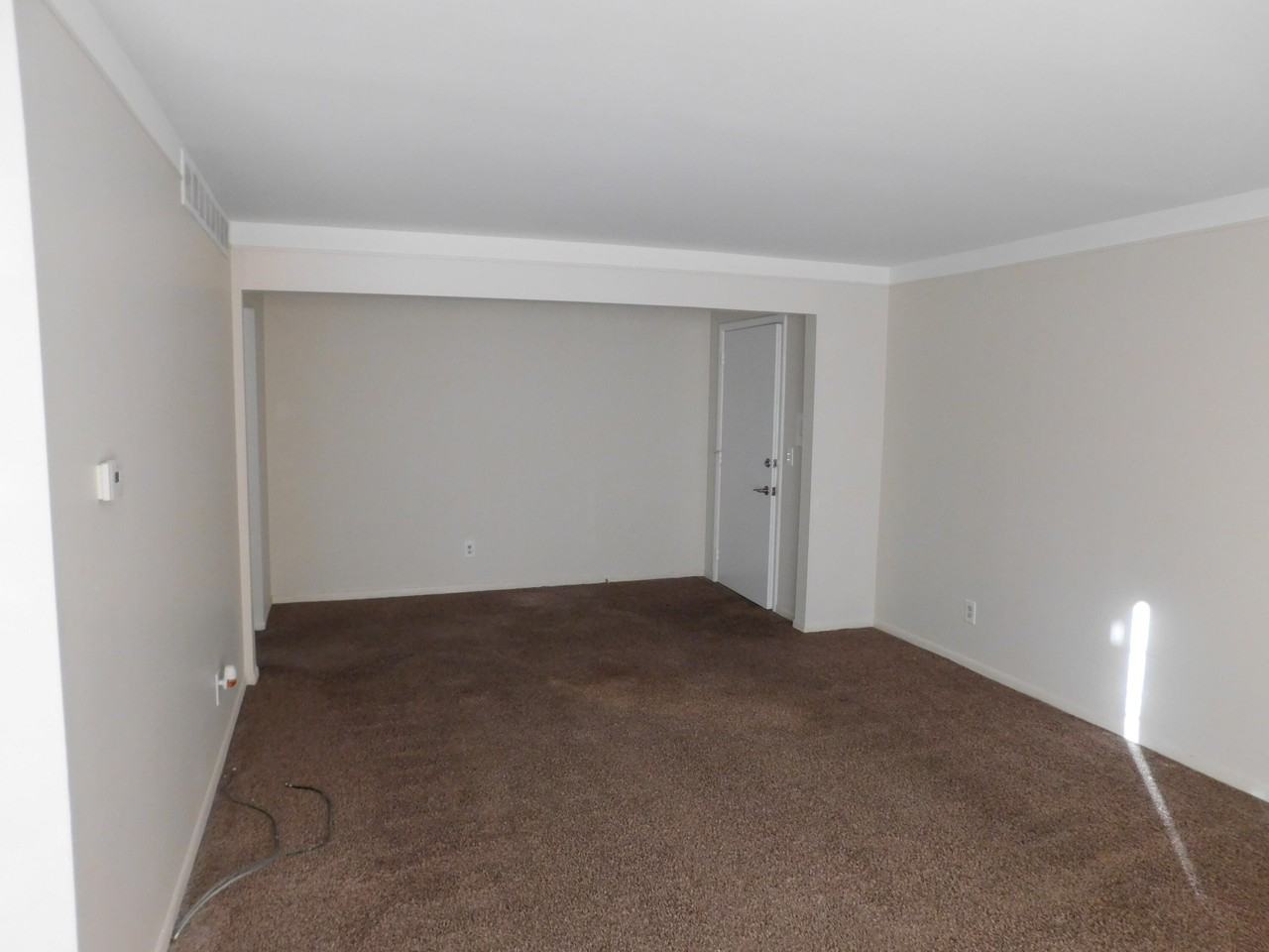 490 Fox Hills Dr N Apt 1 - Photo 3 of 27